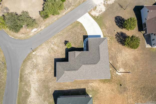 Building Photo - 118 Edgewood Cir