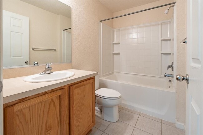 Building Photo - 5700 SW 45th St