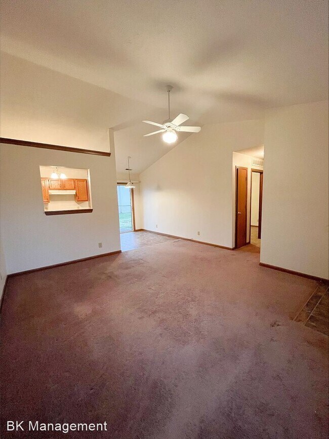 Building Photo - 1 br, 1 bath House - 2718 Plaza Lane