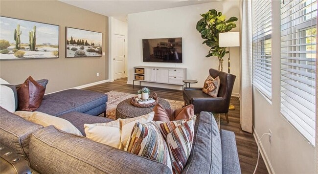 Building Photo - 3373 Fence Rd NE