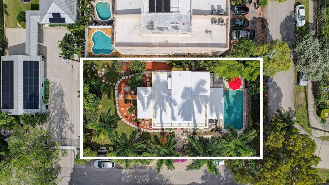 Building Photo - 501 SW 5th St