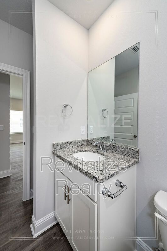 Building Photo - 13658 Addison Pl