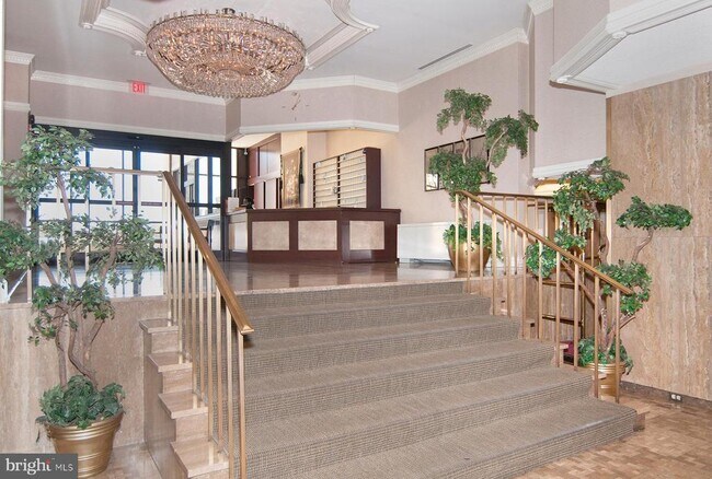 Building Photo - 5500 Friendship Blvd