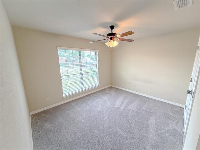 Building Photo - 103 Palomino Dr