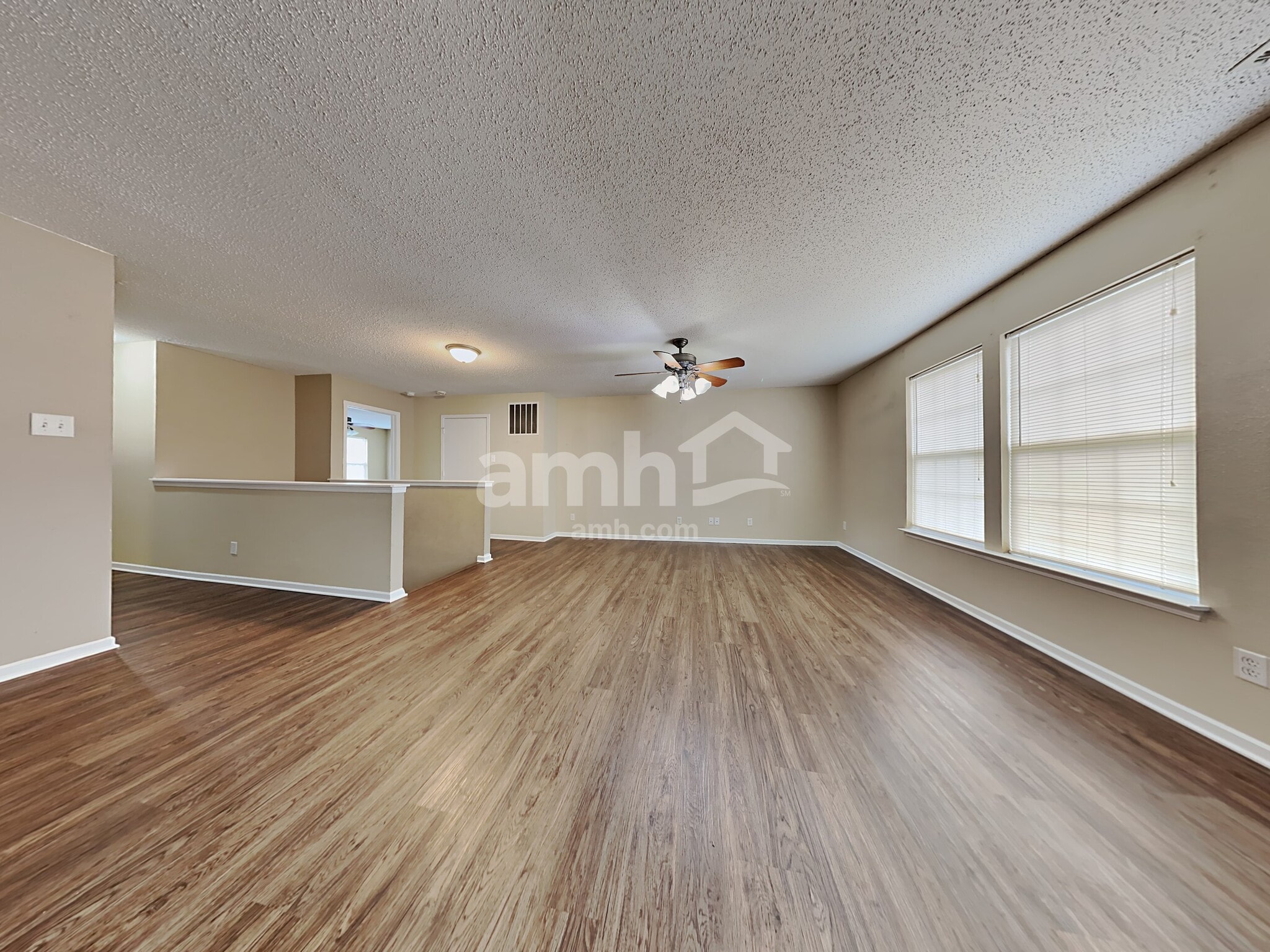 Building Photo - 5601 Skipping Stone Dr