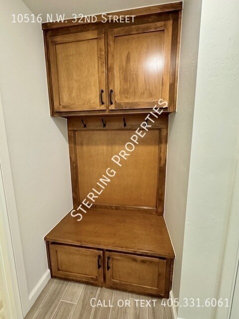 Building Photo - 10516 NW 32nd St