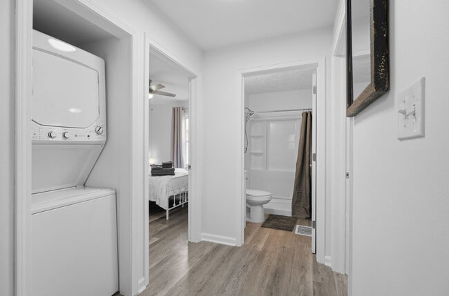 Building Photo - 519 E Water St