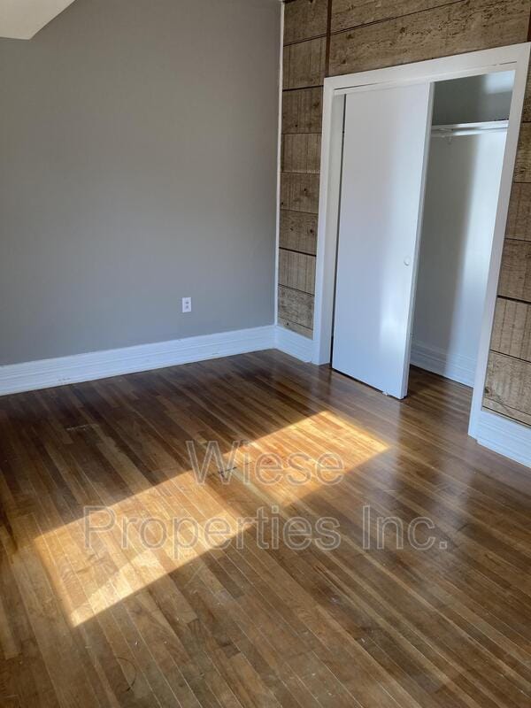 Building Photo - 505 New St