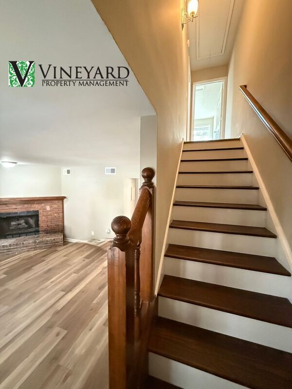 Building Photo - 6055 Sand Wedge Cir