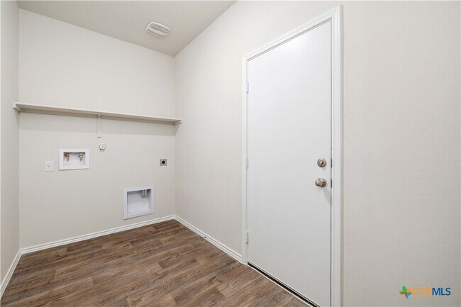 Building Photo - 2854 Brogan Creek