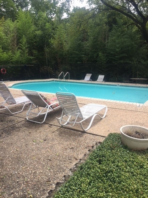 Building Photo - 3839 Dry Creek Dr