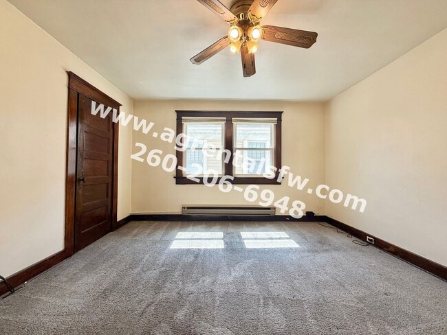 Building Photo - 919 Rivermet Ave