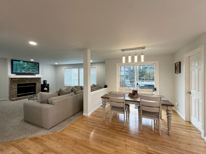 Living Room - 34426 10th Ave SW