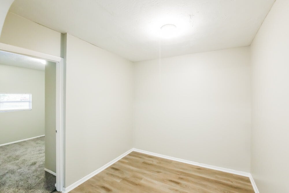 Building Photo - 6885 NW 27th Ct