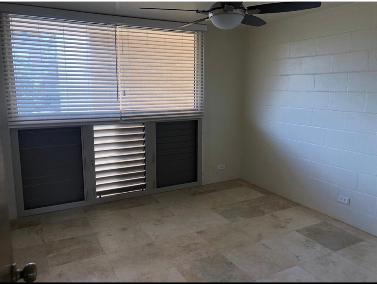 Building Photo - 68-090 Au St