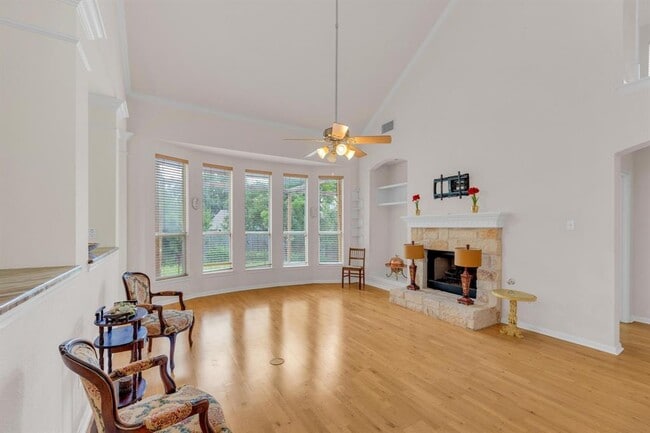 Building Photo - 1620 Maize Bend Dr