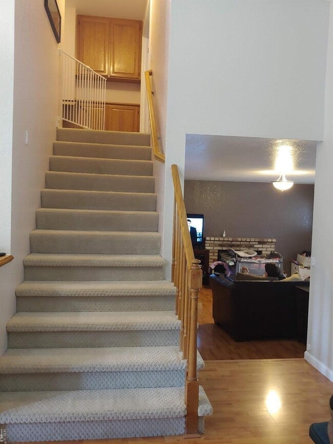 Building Photo - 7309 Roxanne Ln