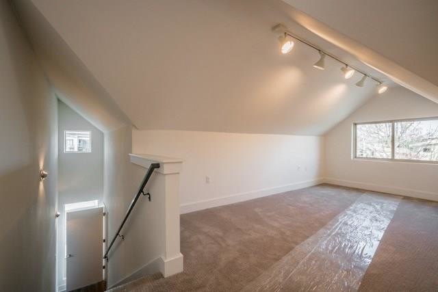 Building Photo - 2803 Crest Ave