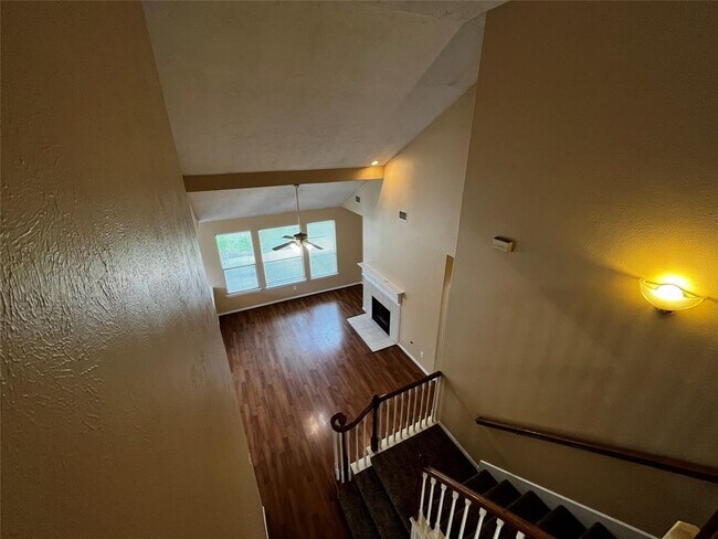 Building Photo - 14707 Concord Grove