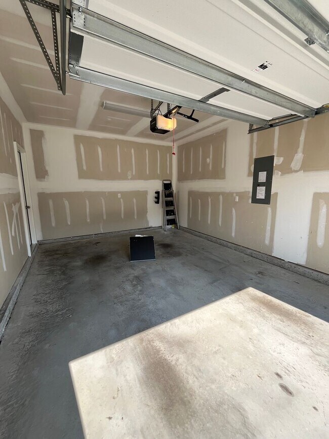 Building Photo - 1643 KIlldeer Ln