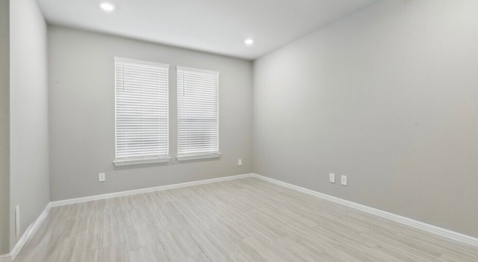 Building Photo - 3148 Strawberry Farm Ln