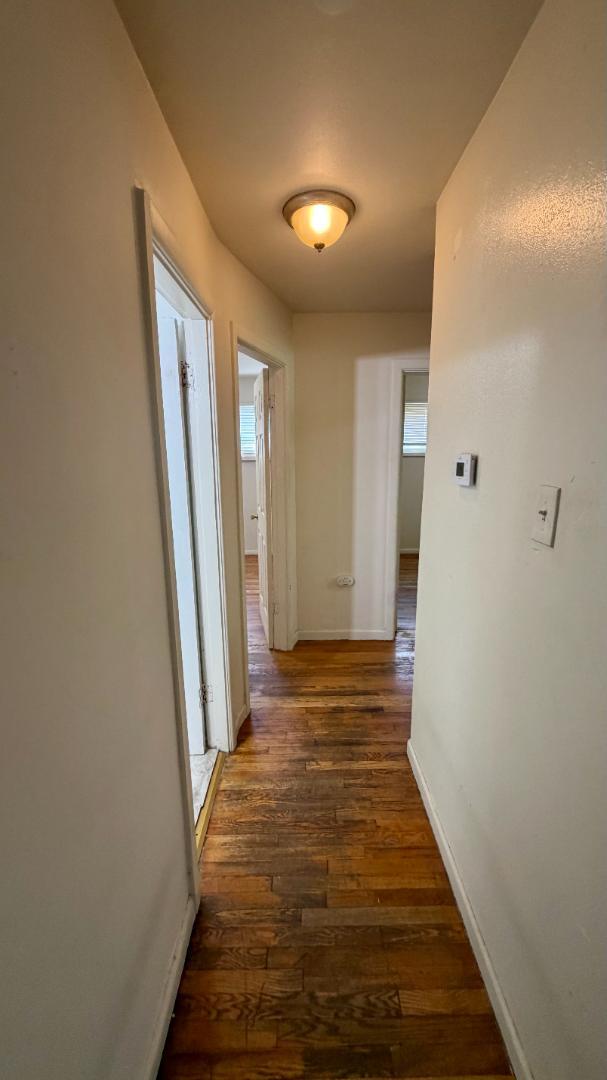Building Photo - 5614 Sanborn Dr