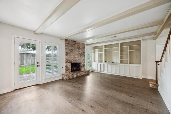 Building Photo - 12515 Woodthorpe Ln