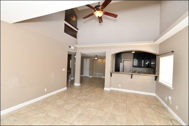 Building Photo - 7362 Luz De Dia Ct