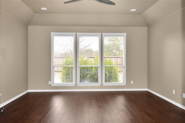 Building Photo - 10529 Cedar Breaks View