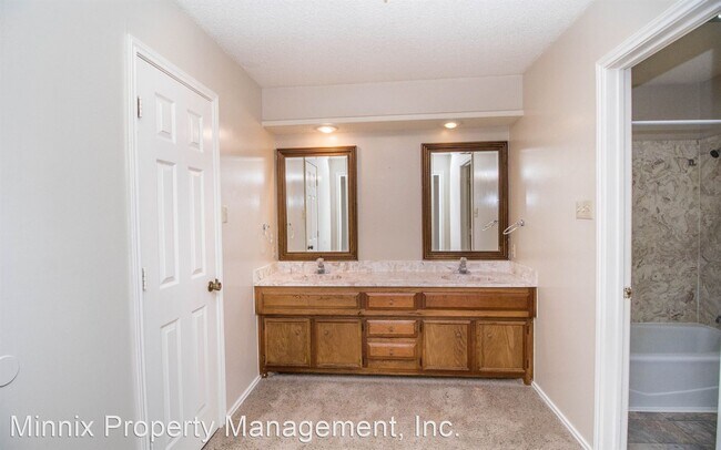 Building Photo - 2 br, 2 bath House - 5805  2nd St.
