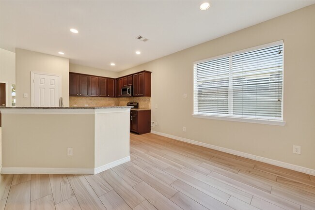 Building Photo - 19923 Pemetic Trail