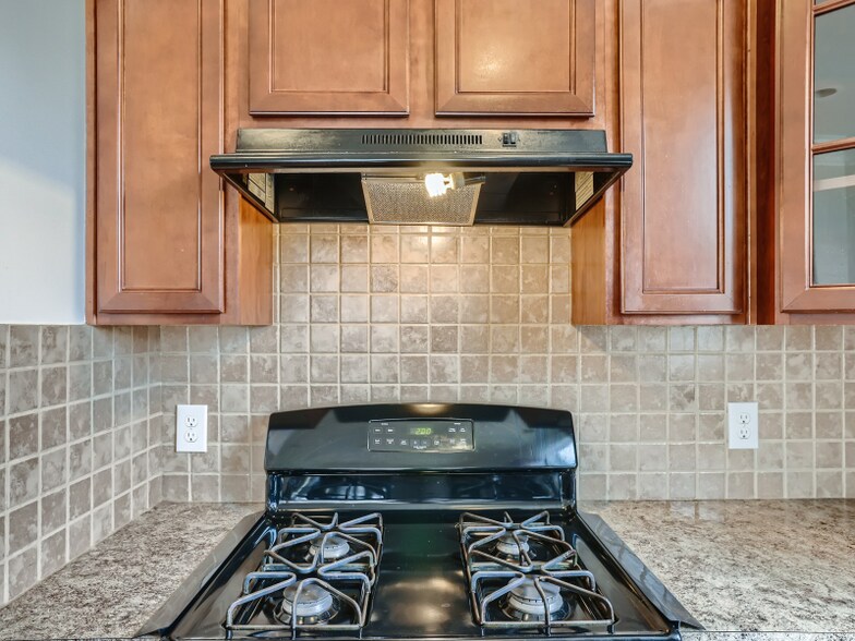 Building Photo - 259 Linda Lee Ln