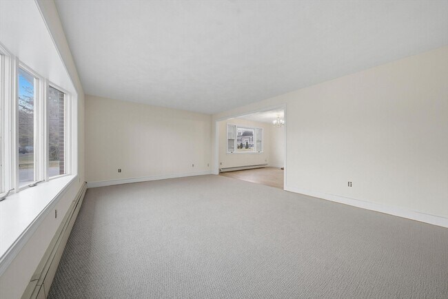 Building Photo - 99 Garfield Ave