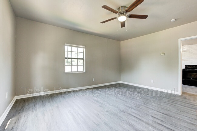 Building Photo - 1919 NW 11th St