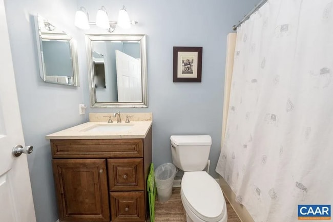 Building Photo - 1670 Royal Oak Ct