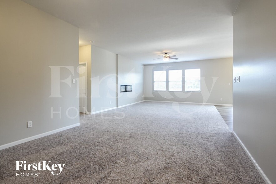 Building Photo - 6035 Aspen Meadow Dr