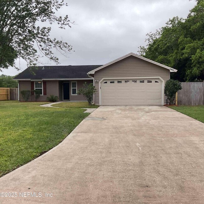 Primary Photo - 10030 Huntington Forest Blvd E