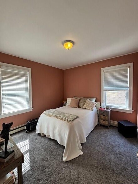 Building Photo - 4 Mansfield St