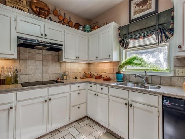 Building Photo - 3141 Bourbon St Cir