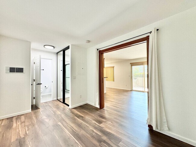 Building Photo - Beautiful 1Bd/1Ba Unit With An Upgraded Ba...