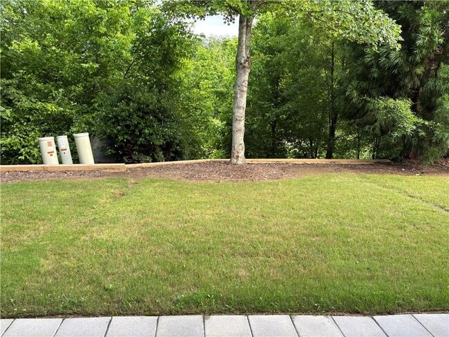 Building Photo - 121 Riverwatch Ct