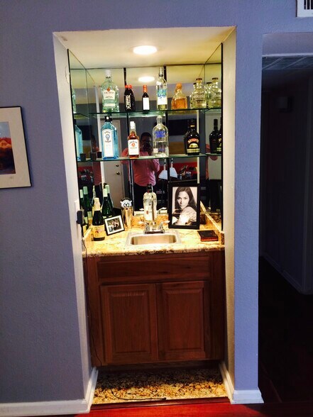 Mix drinks for your friends at the full wet bar (alcohol not included, unless you ask!) - 970 Palm Avenue