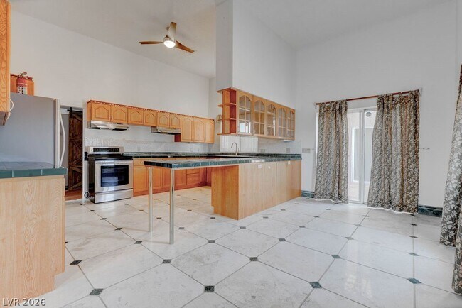 Building Photo - 4880 Dorrell Ln