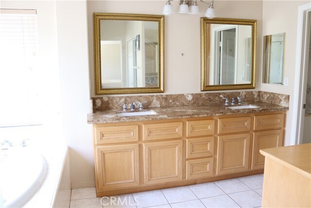Building Photo - 3508 Spring Meadow Ct