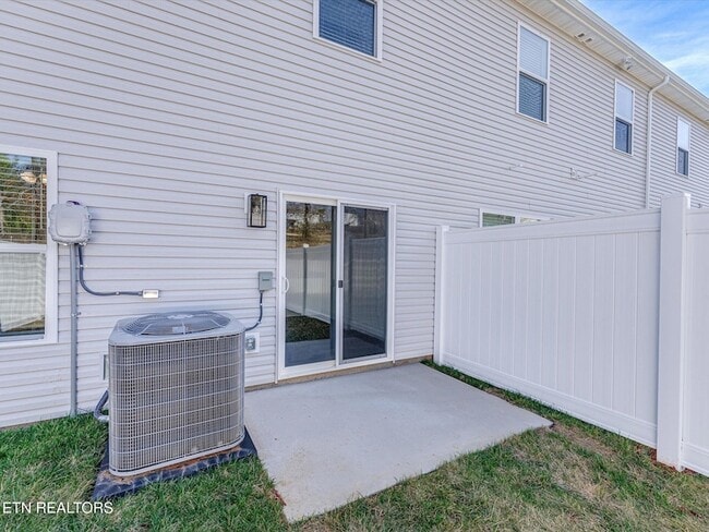 Building Photo - 3503 Bisham Wood Ln