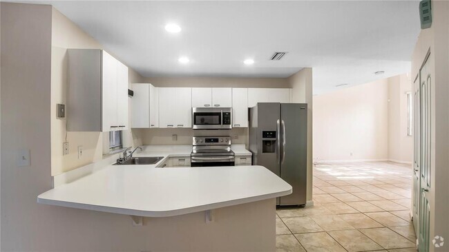 Building Photo - 1269 NW 106th Ter