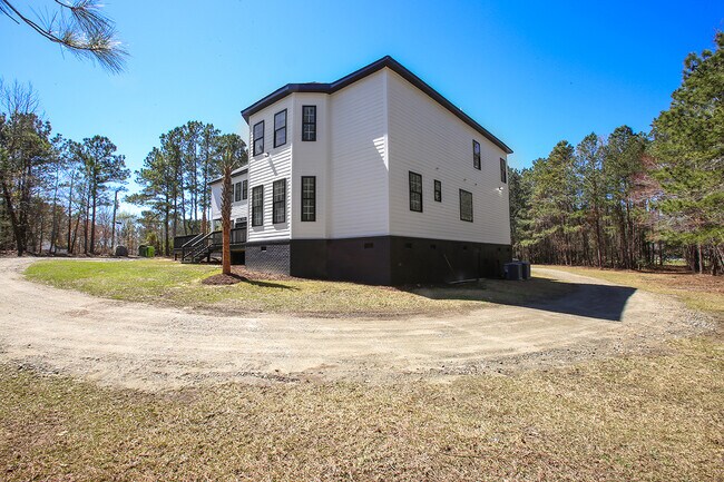 Building Photo - 1508 Mullis Rd