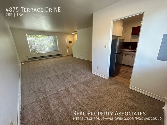 Building Photo - 4875 Terrace Dr NE