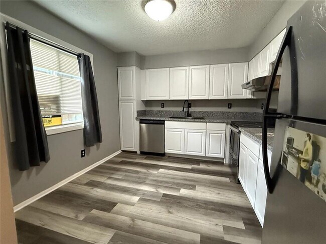 Building Photo - 20 Quail Run