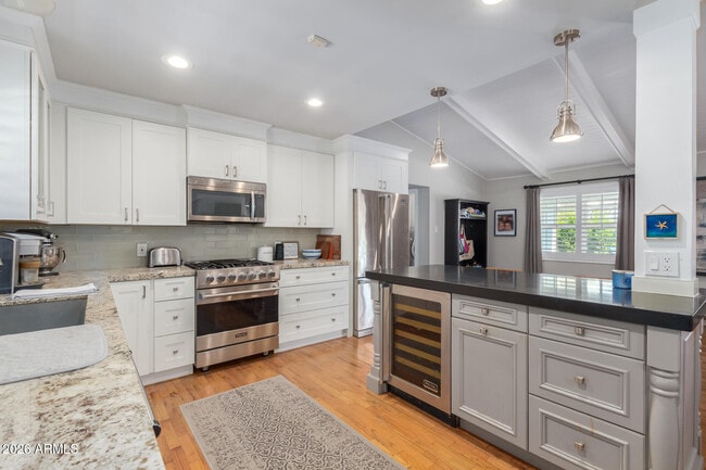 Building Photo - 6311 E Monterosa St